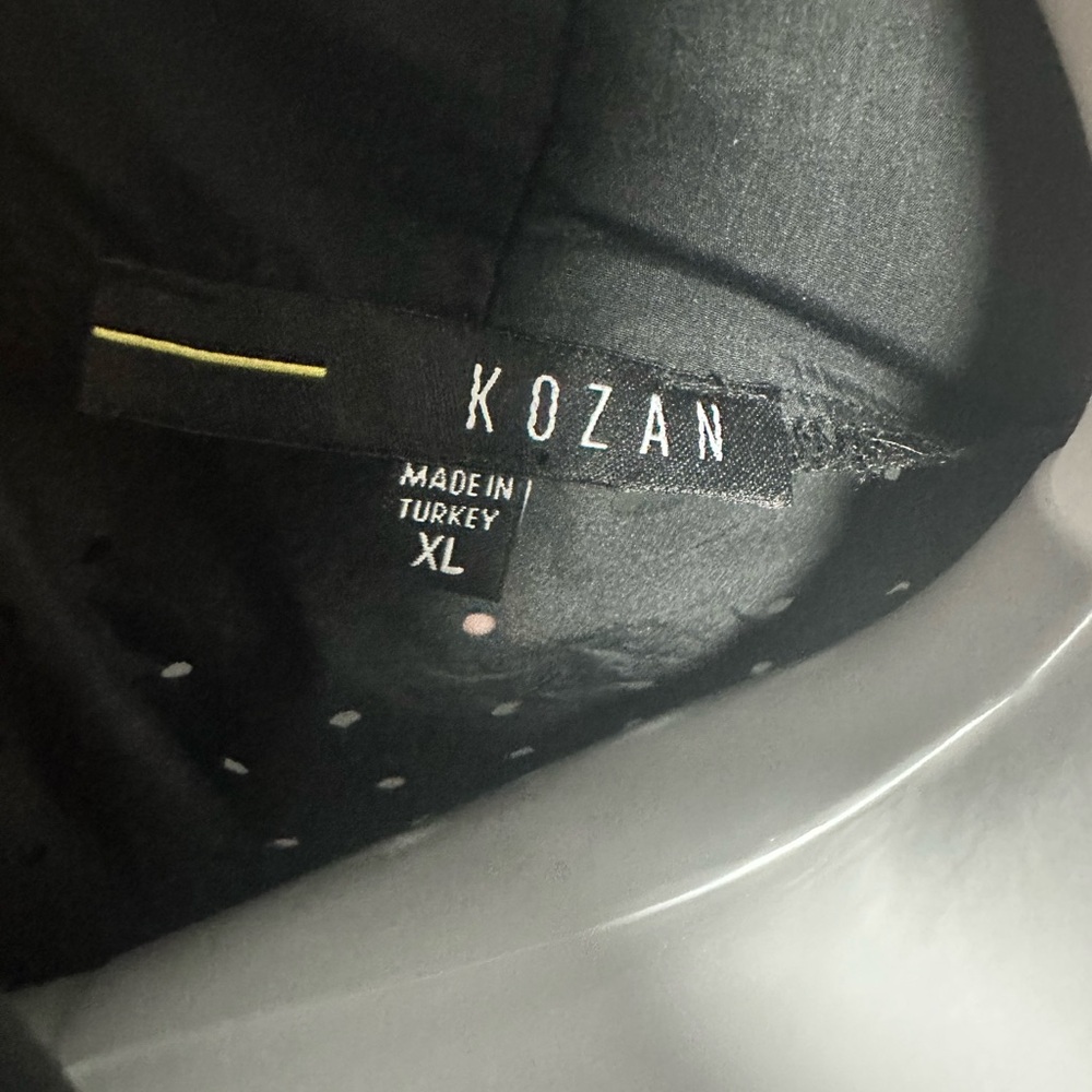 Kozan Black Top Lazer Cut Tunic Modern Women’s XL - Picture 4 of 8